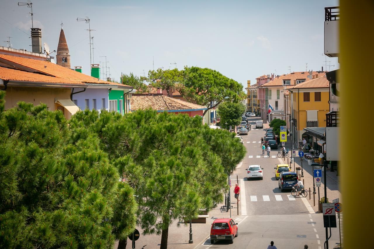 Hotel Le Lampare Caorle Exterior foto